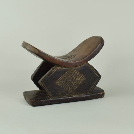 Ashanti Headrest