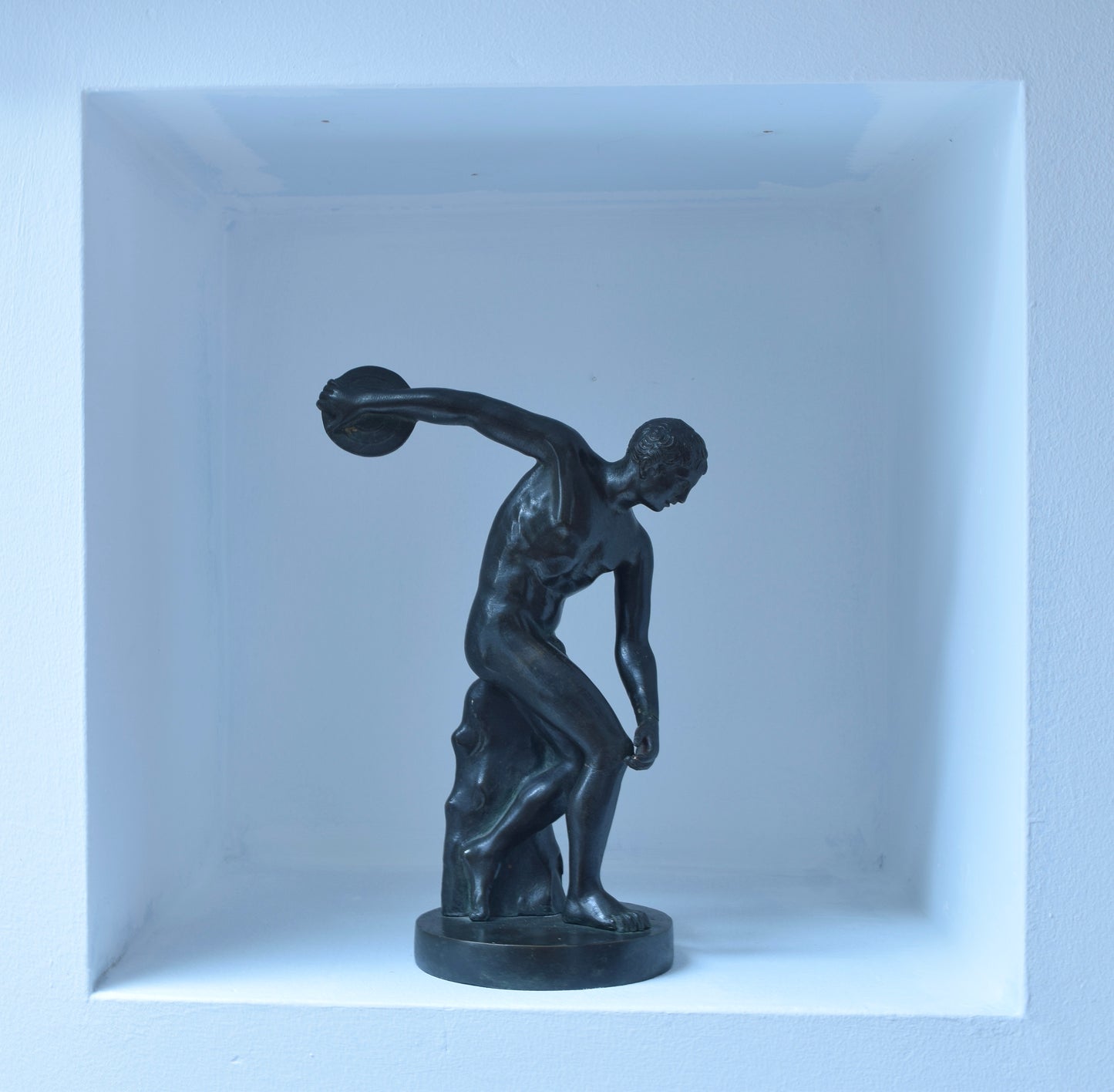 The Discobolus of Myron Bronze